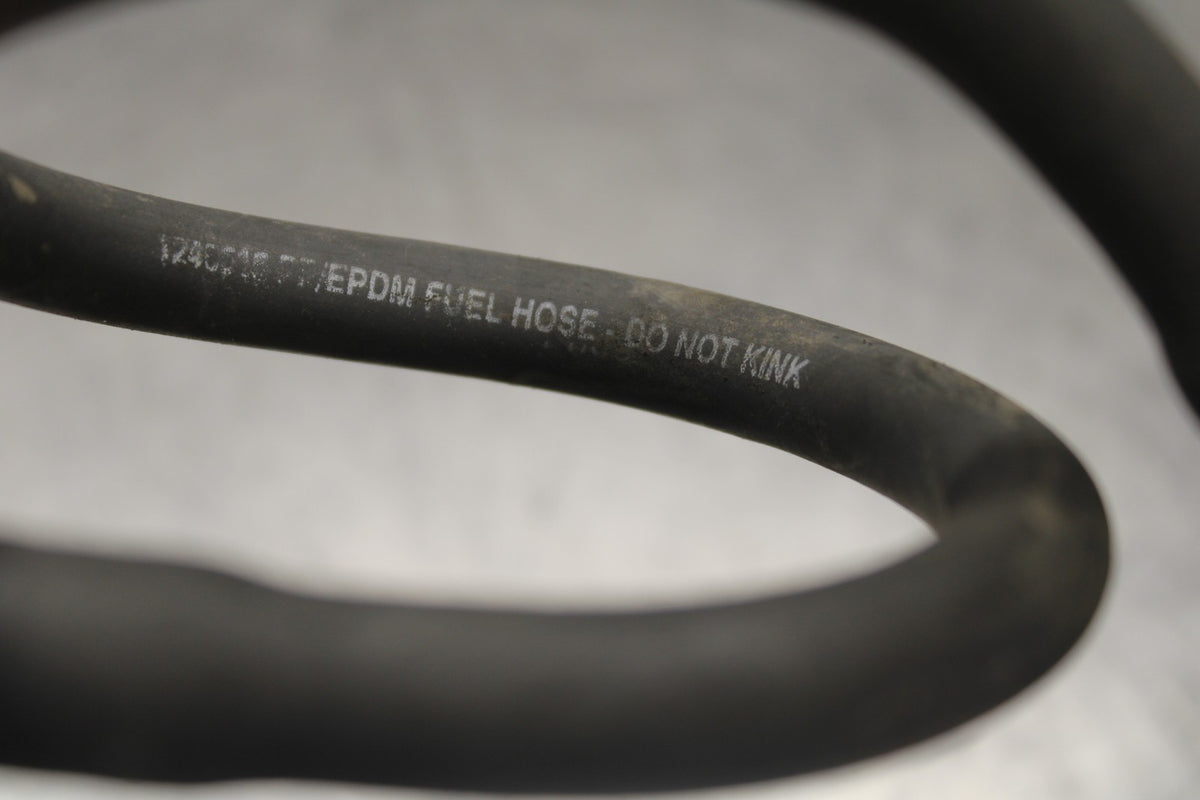 05-08 TRIUMPH SPEED TRIPLE 1050 FUEL HOSE GAS LINE TUBE PIPE BB933