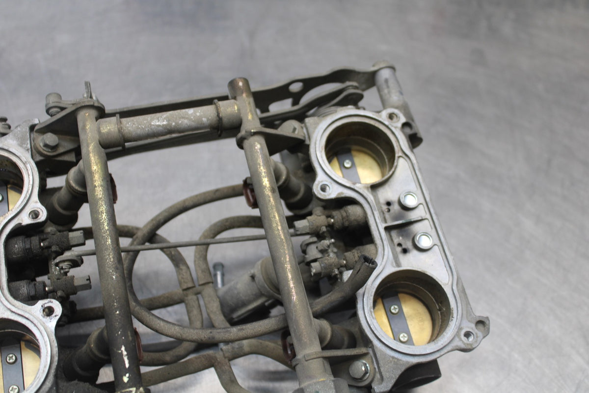06-07 HONDA INTERCEPTOR 800 VFR800 MAIN FUEL INJECTORS / THROTTLE BODIES BB917