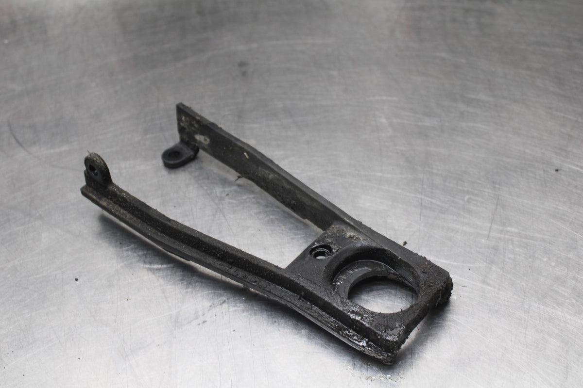 06-07 SUZUKI GSXR750 SWINGARM CHAIN BUFFER SLIDER GUIDE BB811