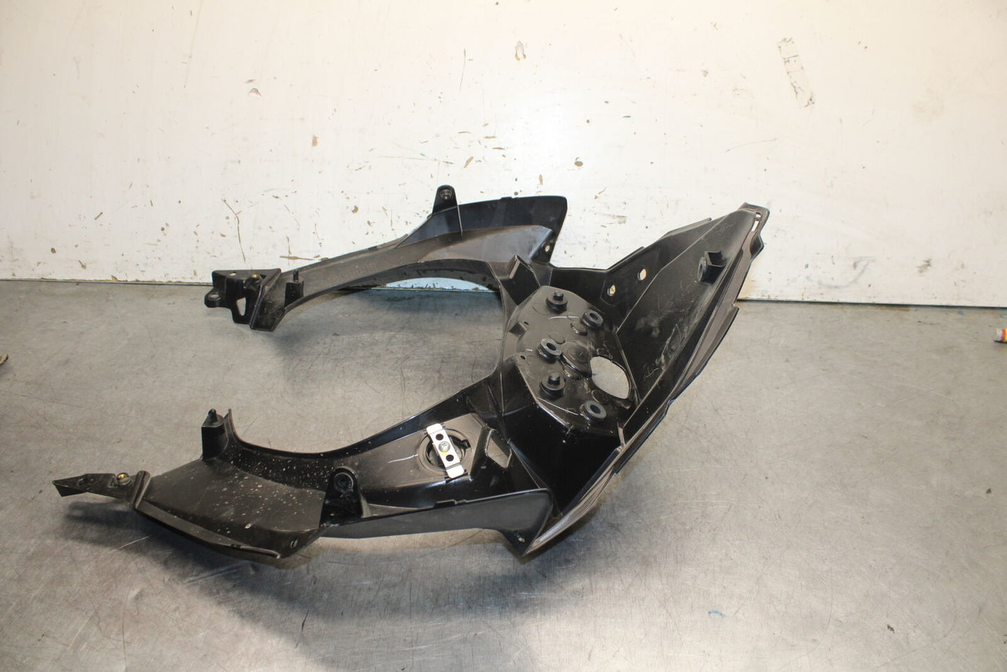 18-23 KAWASAKI NINJA 400 EX400 ABS FRONT CENTER COWL GAUGE FAIRING BB747