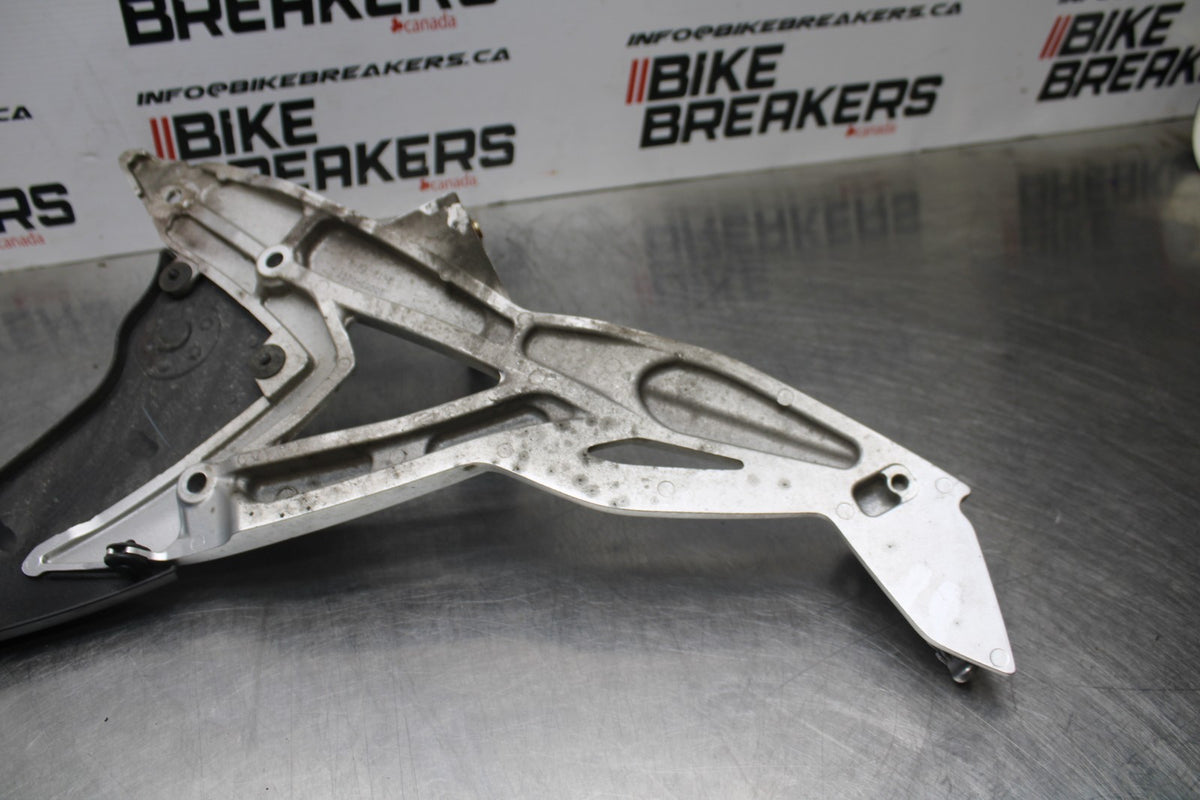 06-07 KAWASAKI NINJA 650R EX650A LEFT REARSET REAR SET FOOT PEG REST BB774