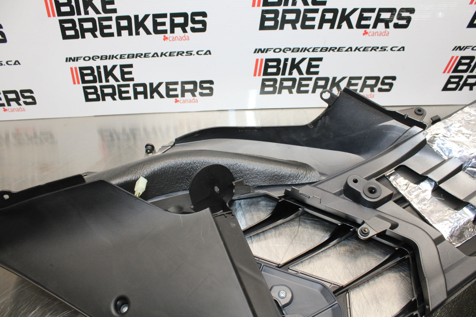 23-24 KAWASAKI NINJA ZX14R NEW!! RIGHT LOWER MID UPPER SIDE FAIRING COWL  BB153