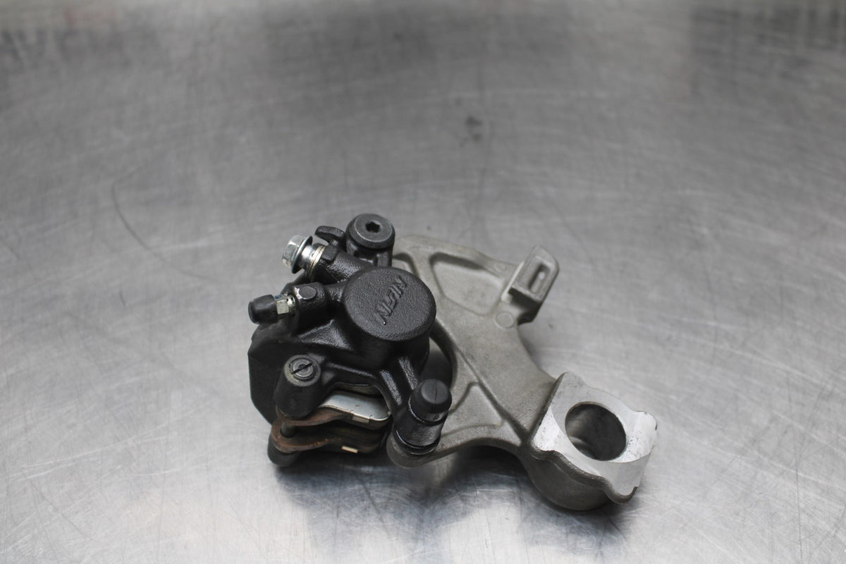 20-25 SUZUKI GSXR750 REAR BACK BRAKE CALIPER W MOUNT BRACKET BB810
