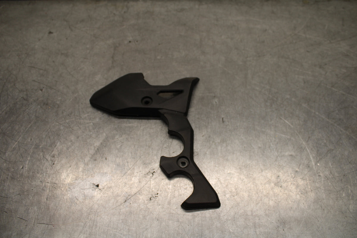 19-22 KAWASAKI Z400 RIGHT FRAME/ REARSET SIDE COVER COWL PANEL BB738
