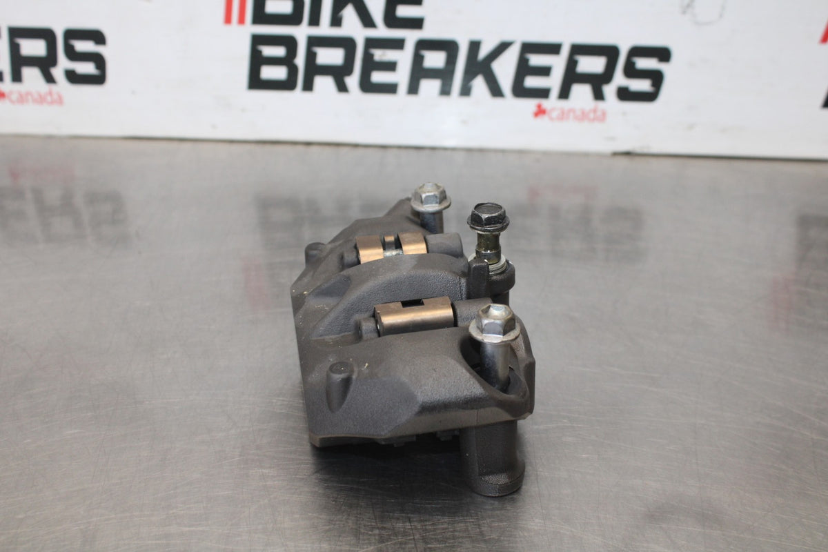 13-18 KAWASAKI NINJA ZX6R RIGHT LEFT FRONT BRAKE CALIPER SET PAIR CALIPERS BB908