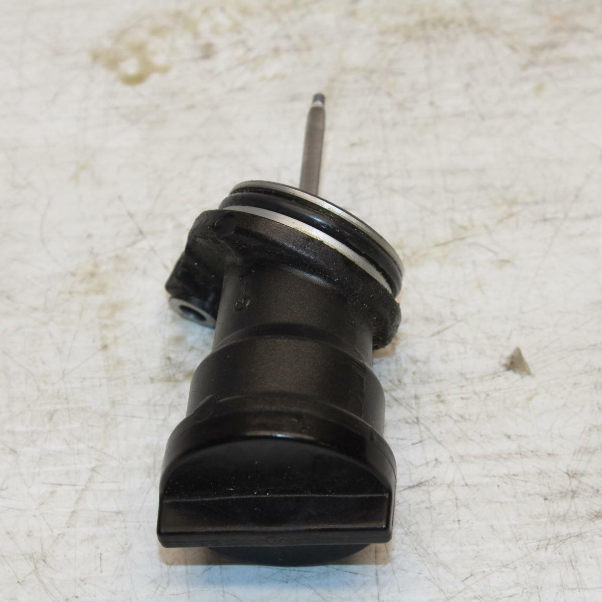 06 YAMAHA ROAD STAR XV1700PC WARRIOR ENGINE MOTOR OIL DIPSTICK GAUGE FILL BB262