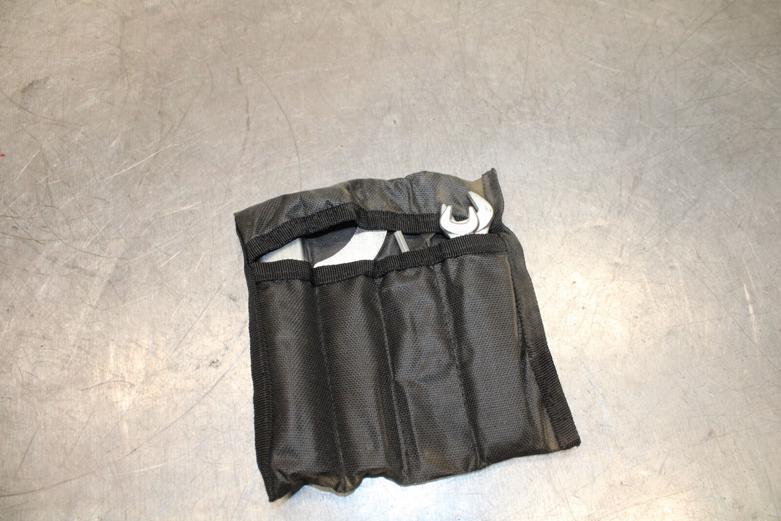 19-24 YAMAHA R3 STOCK TOOLS OEM TOOL BAG KIT SET BB736