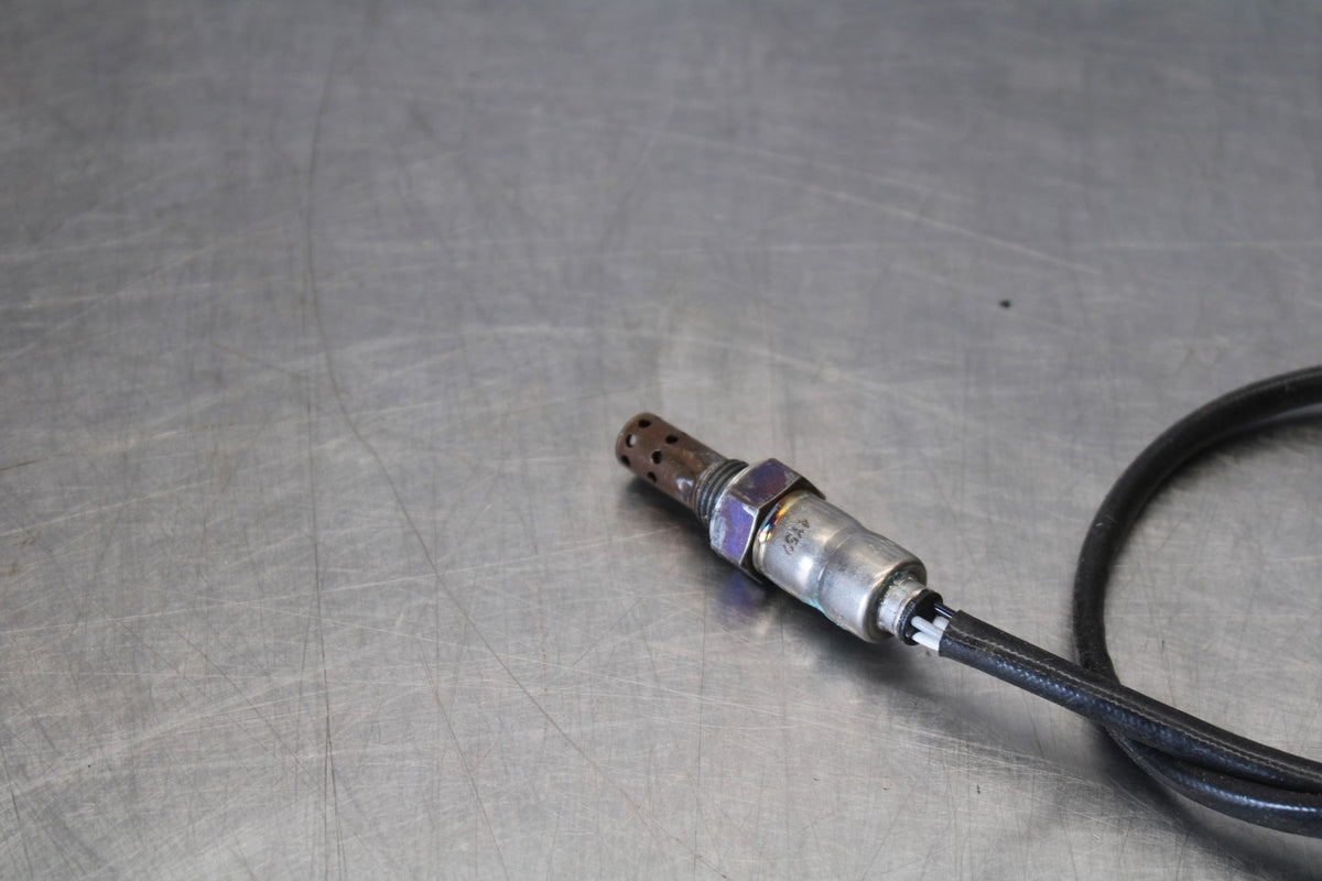 11-26 SUZUKI GSXR750 NEW TAKE OFF OXYGEN O2 EXHAUST GAS LAMBDA SENSOR BB882