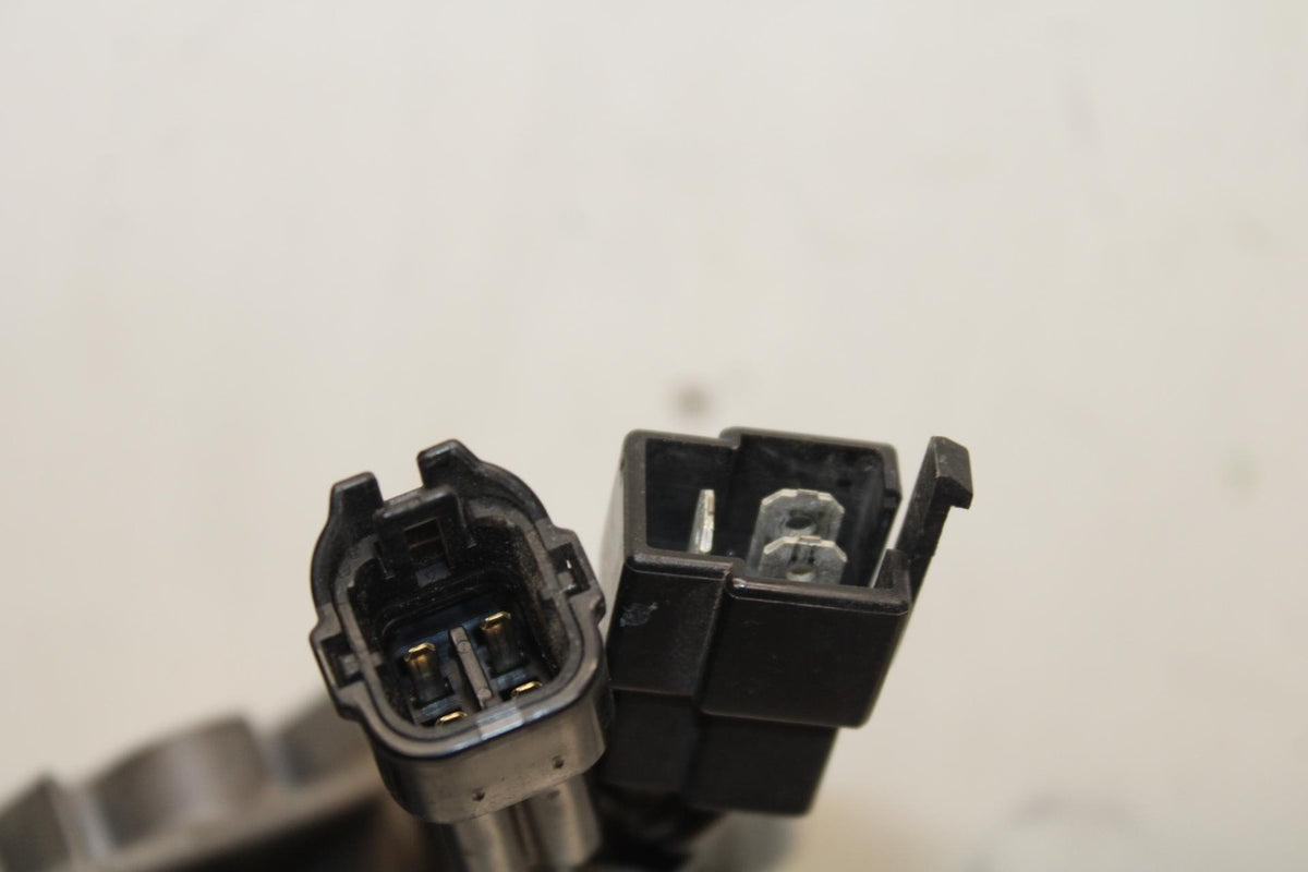 2006 Suzuki SV650 RECTIFIER VOLTAGE REGULATOR 32800-16G02 BB93