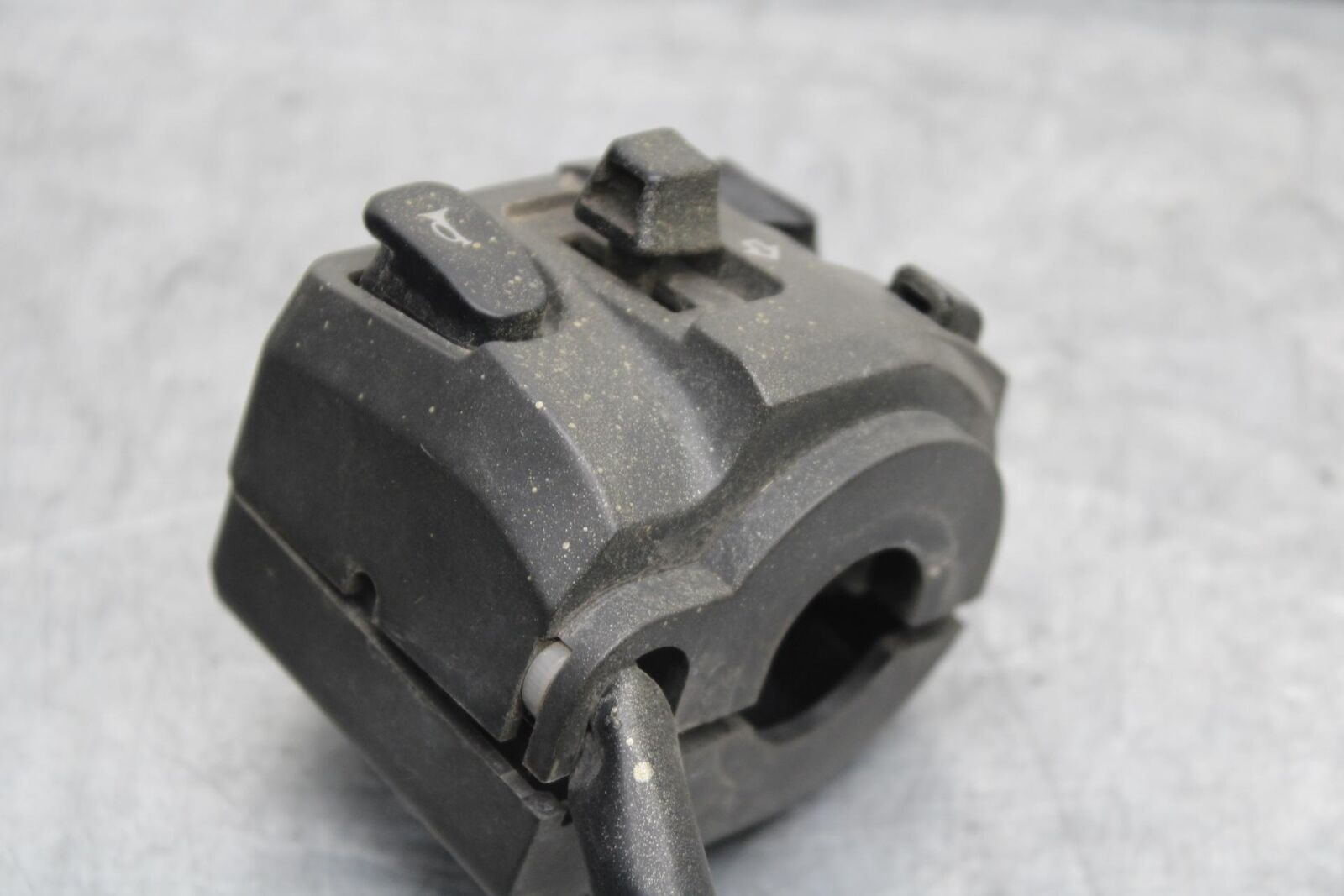 09-12 KAWASAKI NINJA ZX6R ZX600R LEFT CLIP ON HANDLE HORN SIGNALS SWITCH BB617