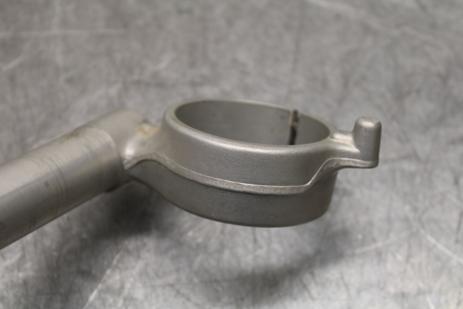 08-10 SUZUKI GSXR 600 LEFT CLIP ON HANDLEBAR  BB721