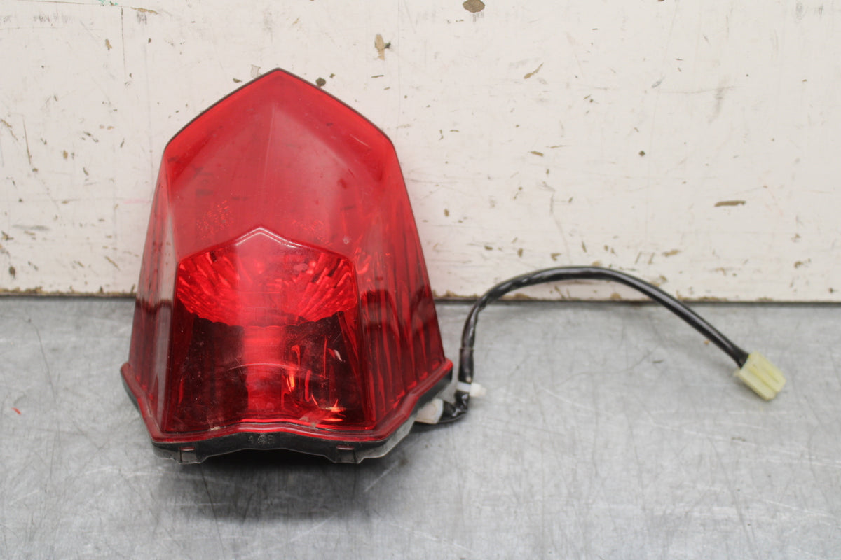 09-15 YAMAHA FZ6R REAR TAIL TAILLIGHT BACK BRAKE LIGHT BB719