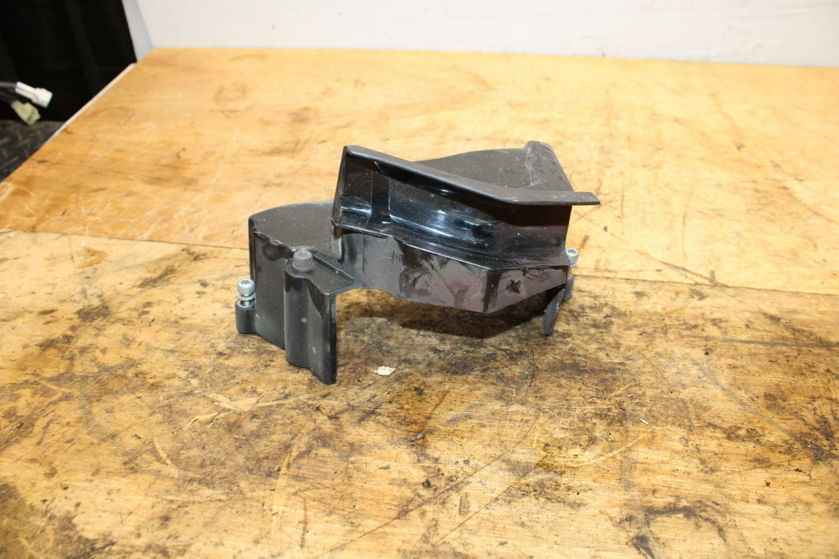 07-08 YAMAHA YZF R1 ENGINE SPROCKET COVER BB337
