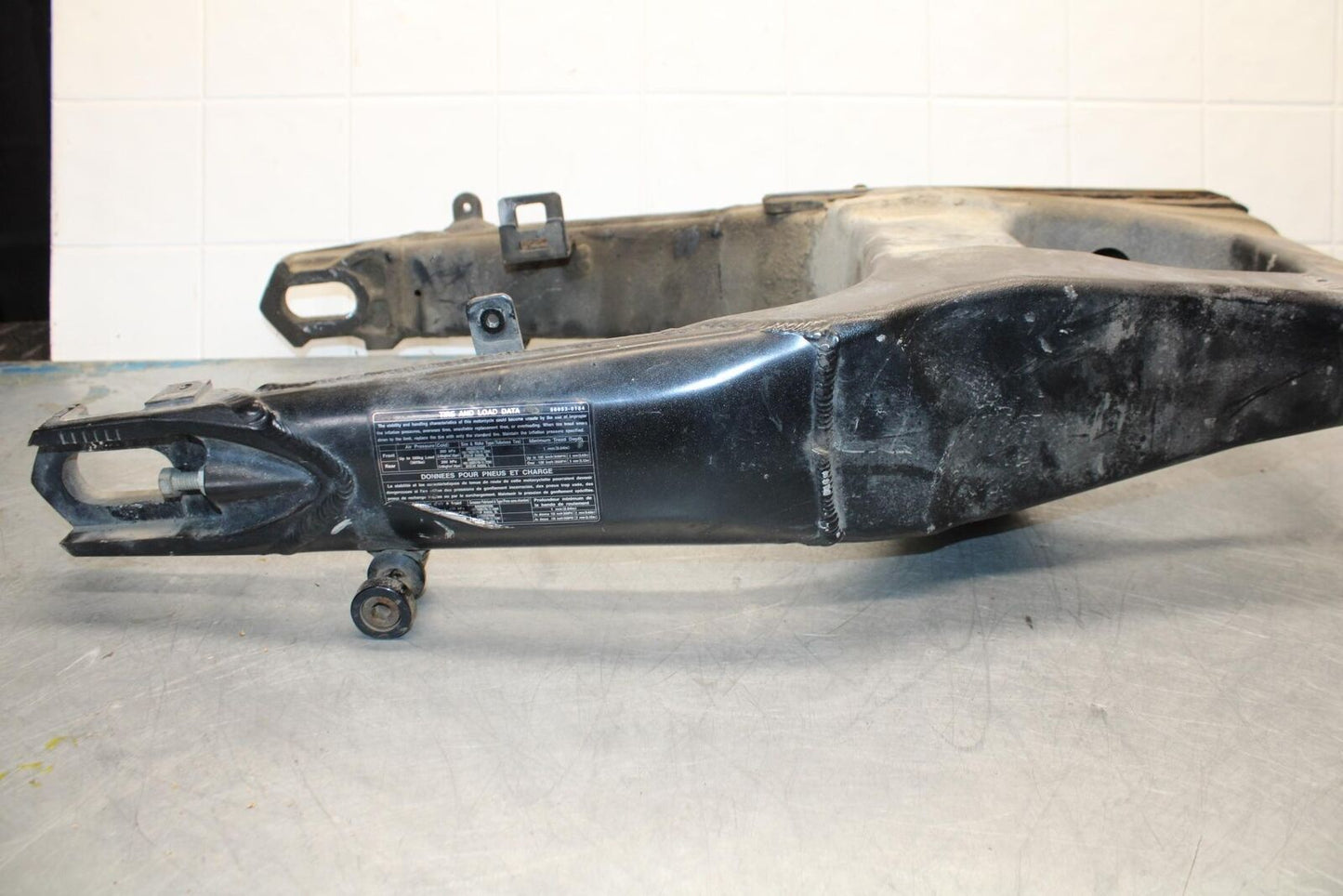 06-07 KAWASAKI NINJA ZX14R REAR SWINGARM BACK SUSPENSION SWING ARM BB433