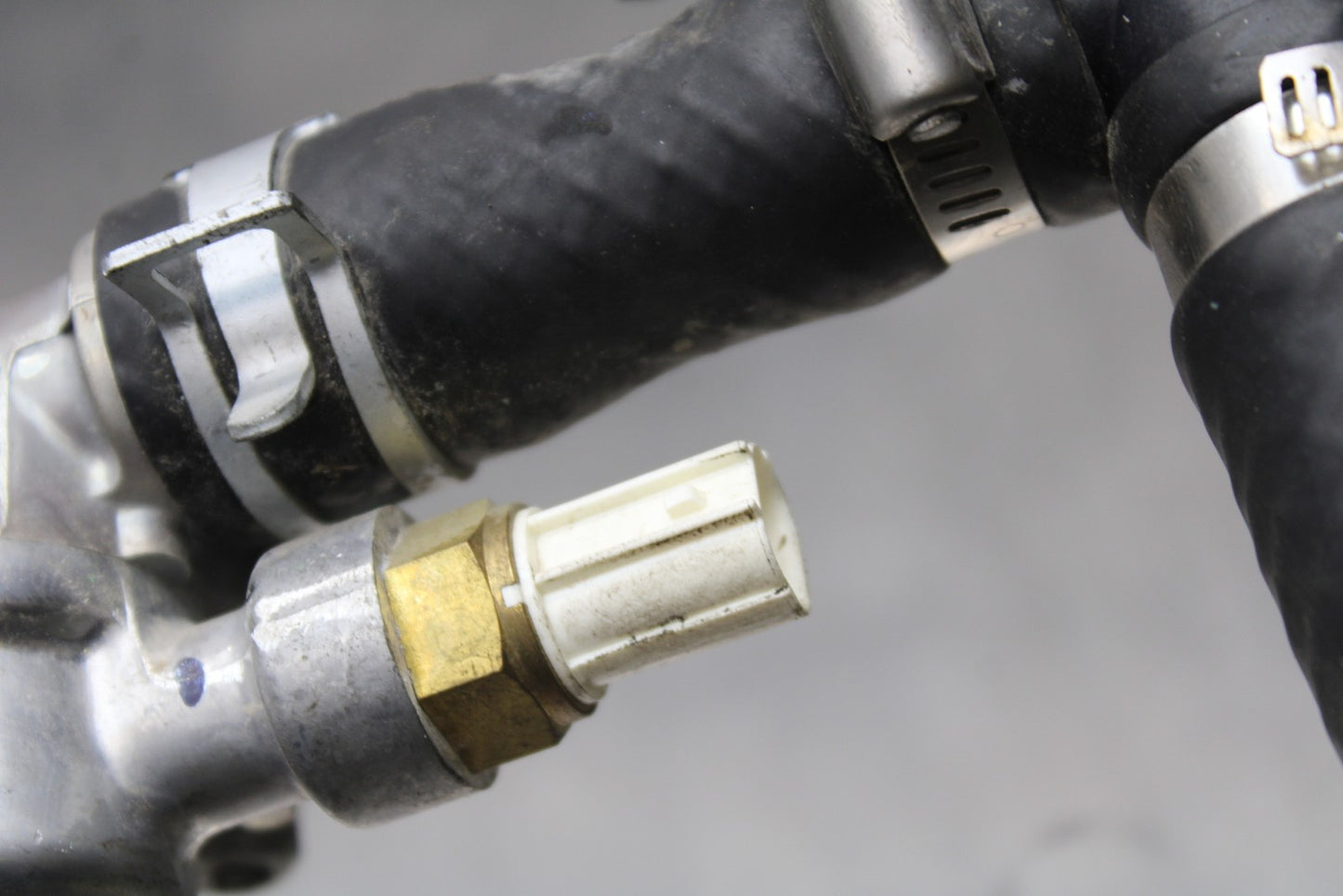 13-17 KAWASAKI NINJA 300 EX300 ABS THERMOSTAT W HOUSING ASSEMBLY BB187