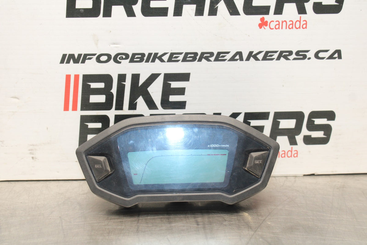 18 HONDA CB500F SPEEDO TACH GAUGES DISPLAY CLUSTER SPEEDOMETER TACHOMETER BB861