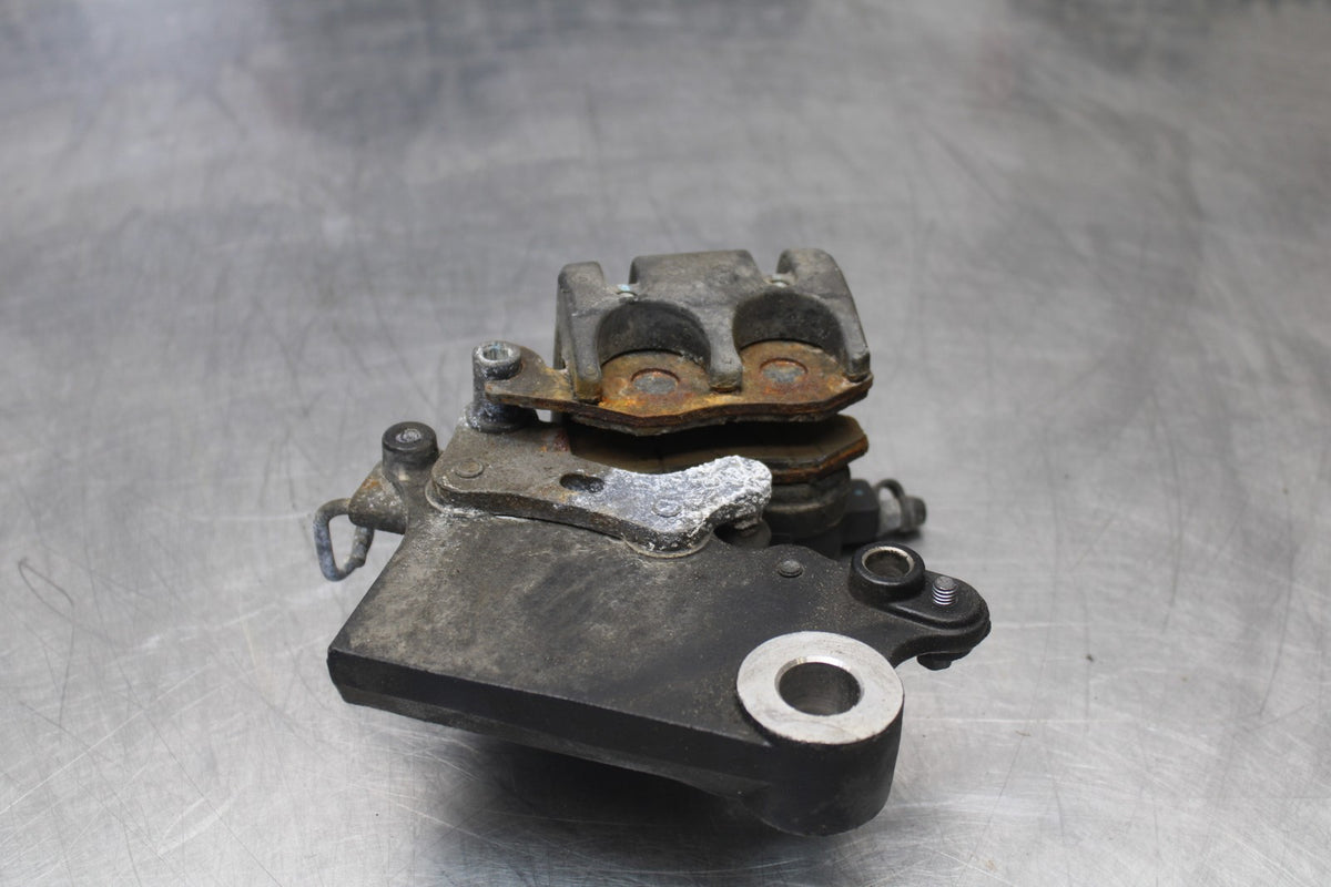 24-25 KAWASAKI NINJA 500 ABS REAR BACK BRAKE CALIPER W MOUNT BRACKET BB899