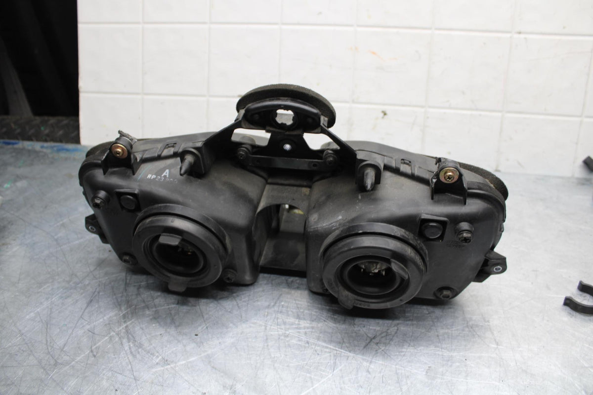 05-06 HONDA CBR600RR FRONT HEADLIGHT HEAD LIGHT LAMP BB444