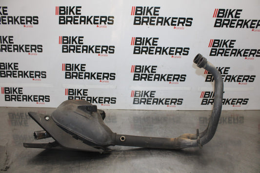 23 YAMAHA YZF R3 EXHAUST HEADER PIPES MANIFOLD BB806