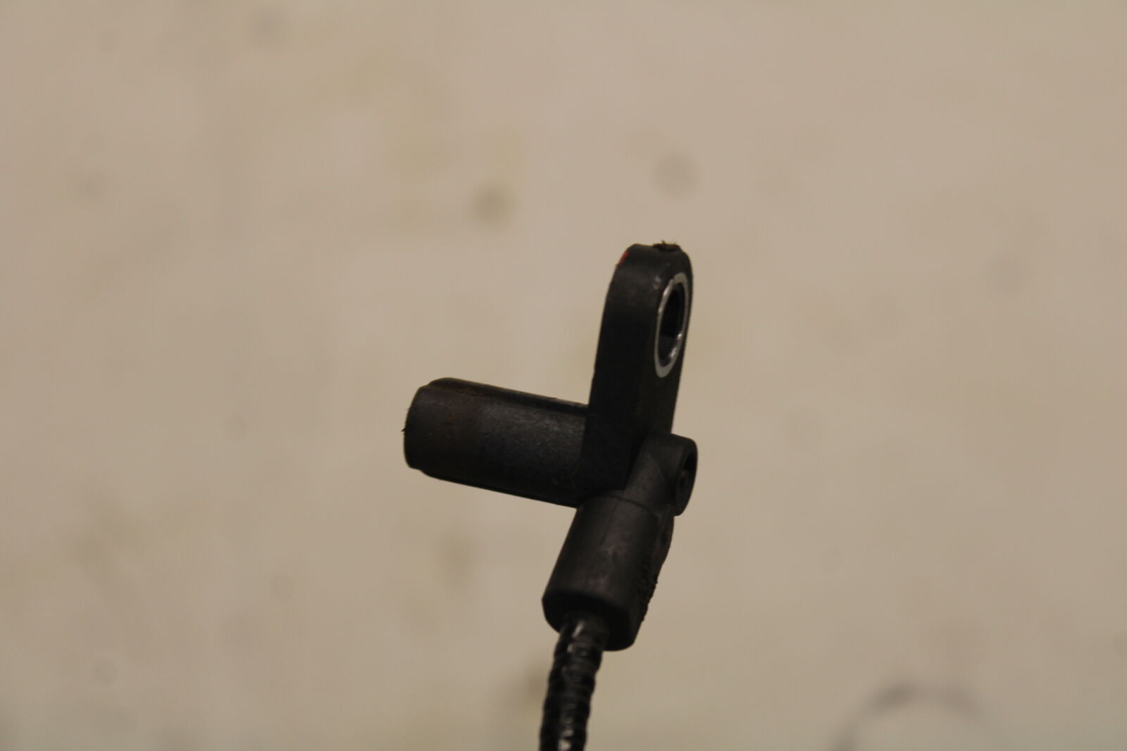 17-24 SUZUKI SV650 FRONT ABS BRAKE SENSOR BB706