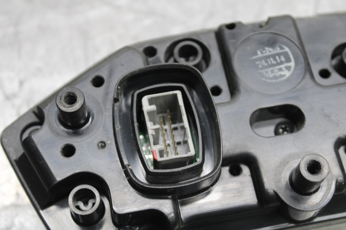 15-16 HONDA CB300F SPEEDO TACH GAUGES DISPLAY CLUSTER SPEEDOMETER BB740