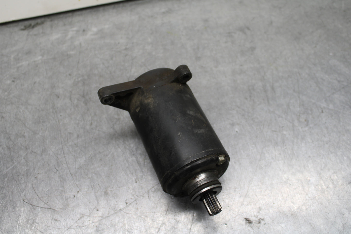 93-94 KAWASAKI NINJA ZX7R ENGINE STARTING STARTER MOTOR -DC 12V BB122