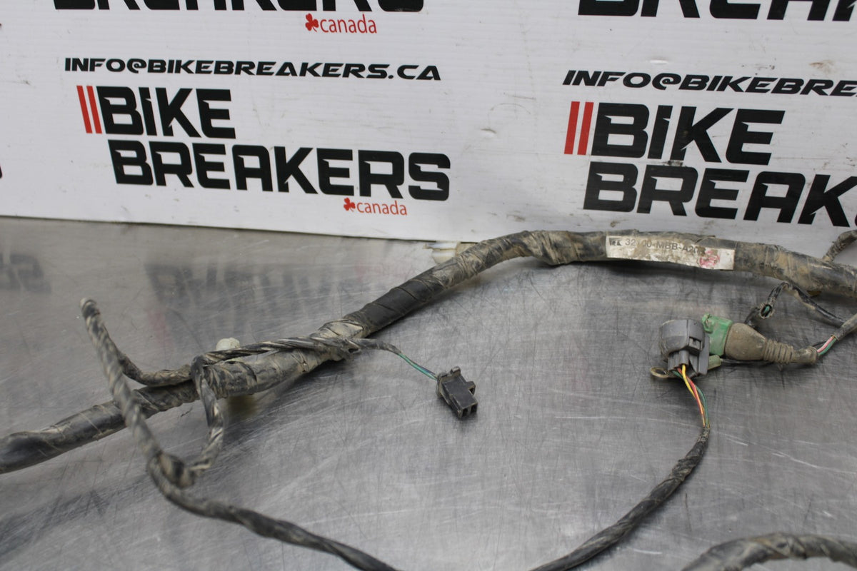 98-05 HONDA SUPER HAWK 1000 VTR1000F MAIN ENGINE WIRING HARNESS WIRE LOOM  BB821