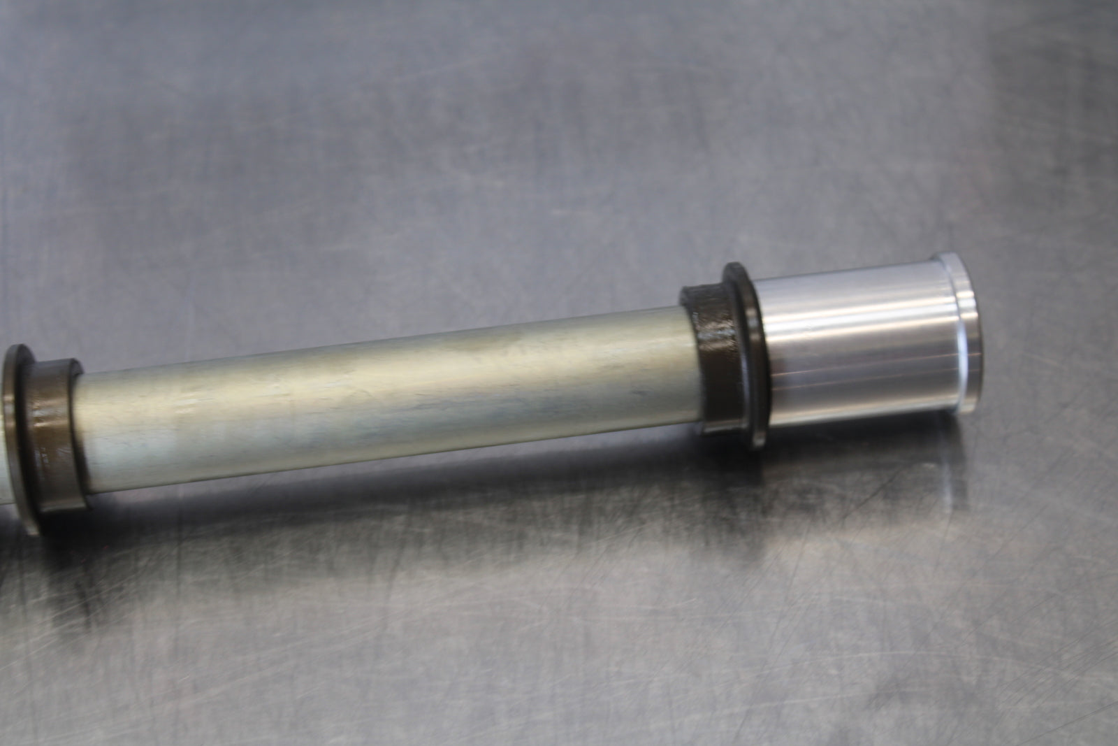 23-24 KAWASAKI NINJA ZX14R NEW!! FRONT WHEEL RIM AXLE PIVOT BOLT BB169