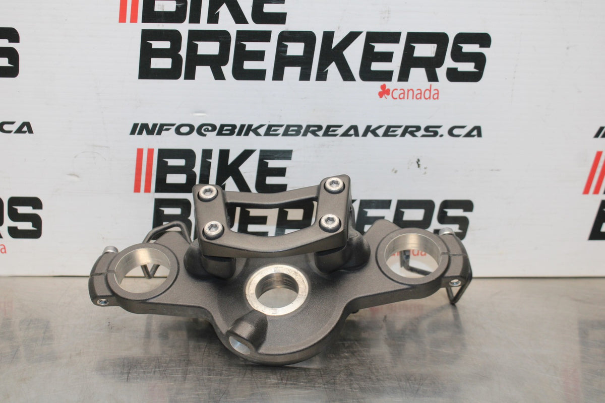 13 KAWASAKI NINJA 650 EX650F ABS FORKS UPPER TRIPLE TREE CLAMP BB828