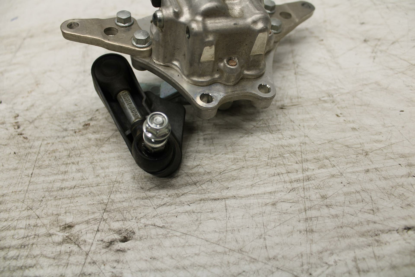 07-12 HONDA CBR600RR STEERING DAMPER STABILIZER 53700-MFJ-D01 BB309