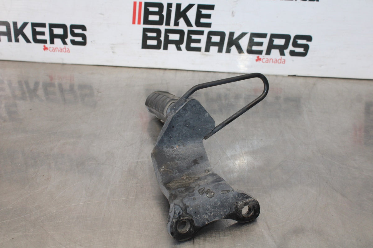 14 HONDA SHADOW 750 VT750C2B RIGHT FRONT FOOT REST PEG STEP BB867