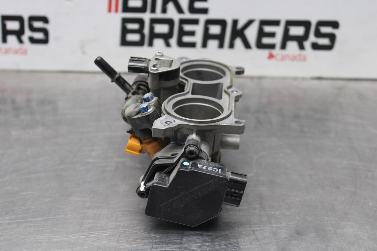 18 HONDA CB500F MAIN FUEL INJECTORS / THROTTLE BODIES BB861
