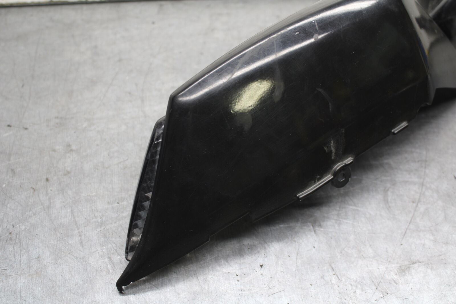 08-09 SUZUKI GSXR600 LEFT REAR BACK TAIL FAIRING COWL SHROUD BB728