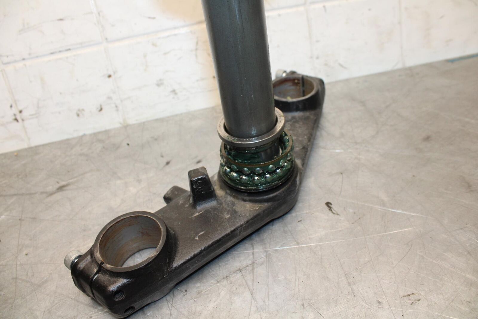 12-17 KAWASAKI NINJA 650 FRONT FORKS CLAMP LOWER TRIPLE TREE STEM BB470