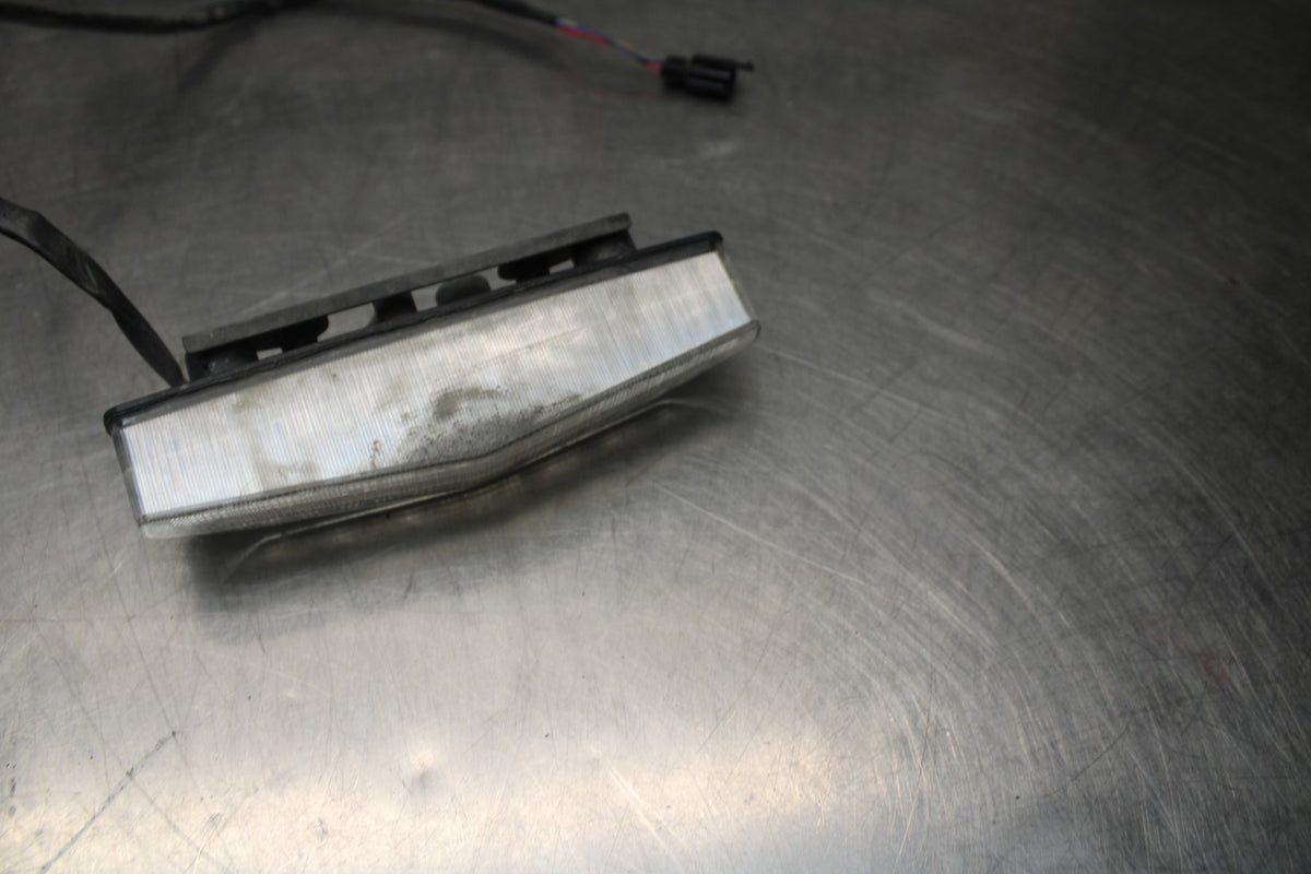 07-08 KAWASAKI NINJA ZX6R REAR TAIL TAILLIGHT BACK BRAKE LIGHT  BB855