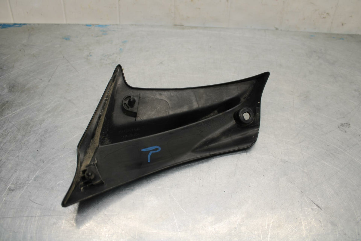 11-22 SUZUKI GSXR600 RIGHT FRAME SIDE COVER COWL PANEL TRIM FAIRING BB422