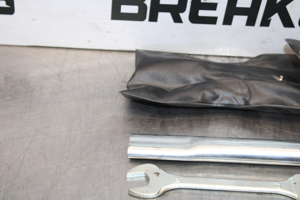 15-17 YAMAHA FJ09 STOCK TOOLS OEM TOOL BAG KIT SET BB906