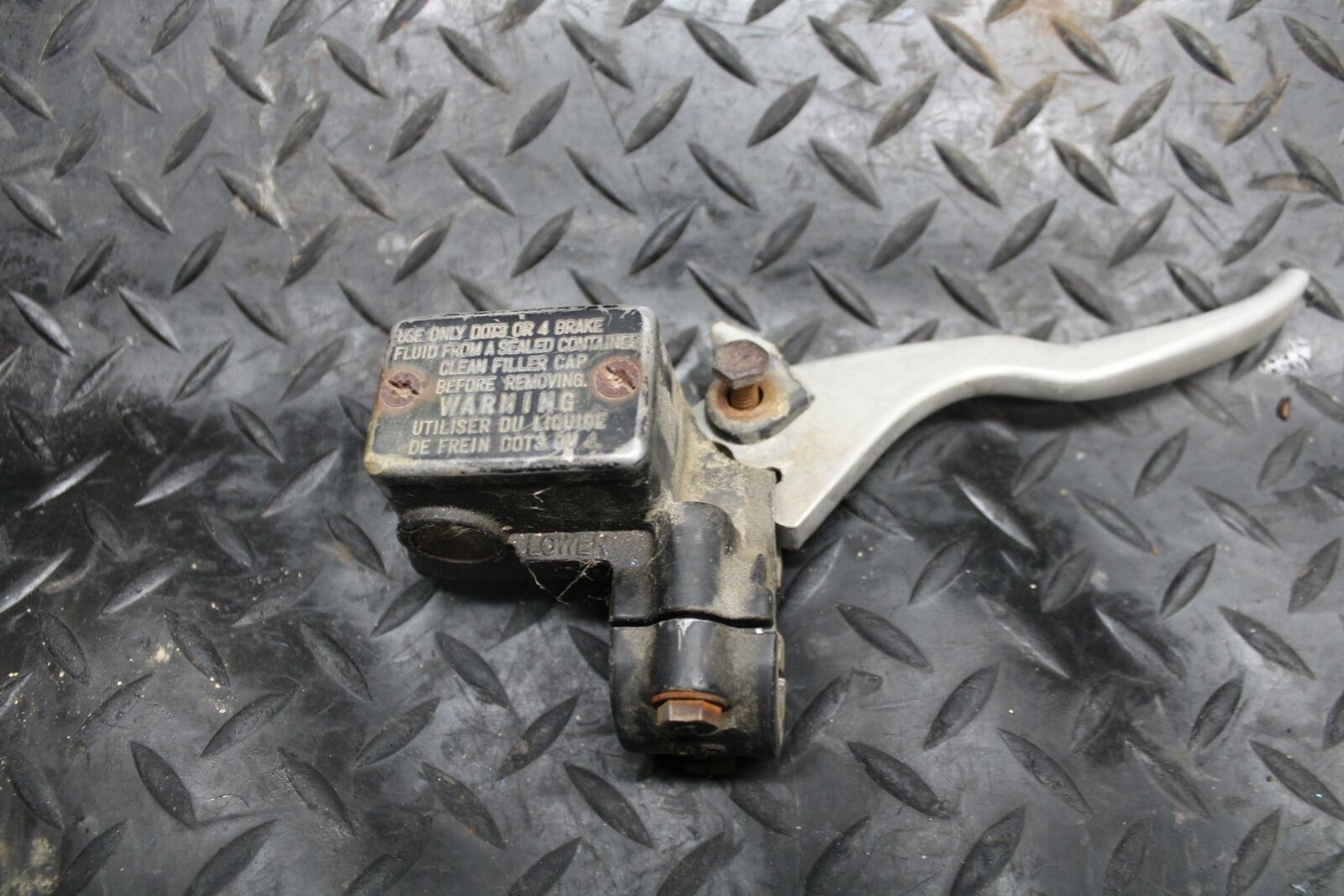 85-86 SUZUKI QUADRACER 250 FRONT BRAKE MASTER CYLINDER BB210