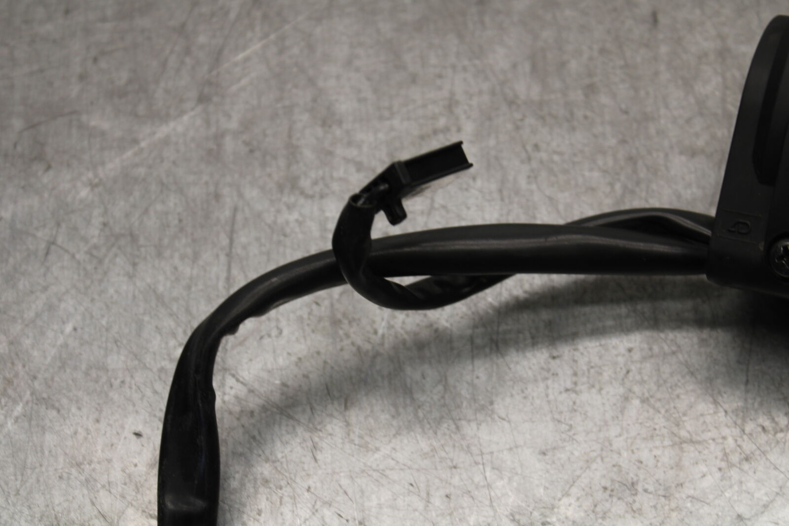 18-23 KAWASAKI NINJA 400 LEFT CLIP ON HANDLE HORN SIGNALS SWITCH SWITCHES BB660