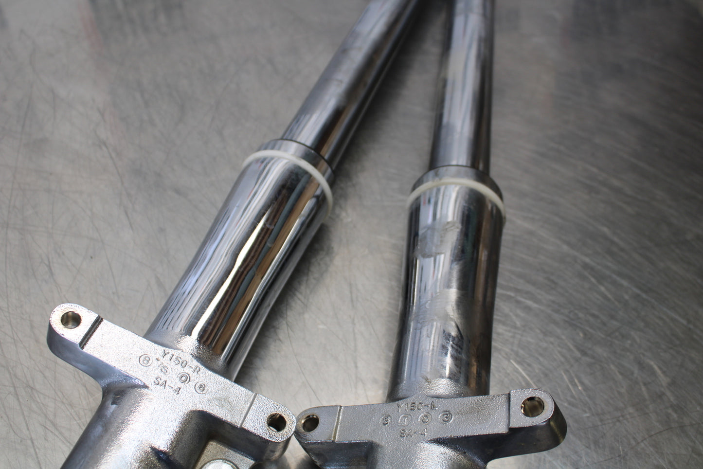 09 YAMAHA ROYAL STAR XVZ1300TF VENTURE FRONT FORKS SHOCK SUSPENSION SET BB151
