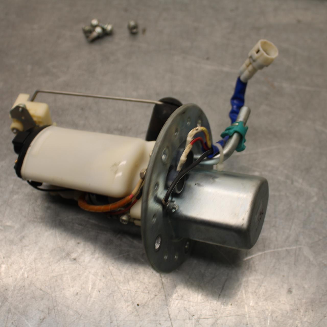 06-07 SUZUKI GSXR 600 750 FUEL PUMP GAS PETROL SENDER UNIT BB648