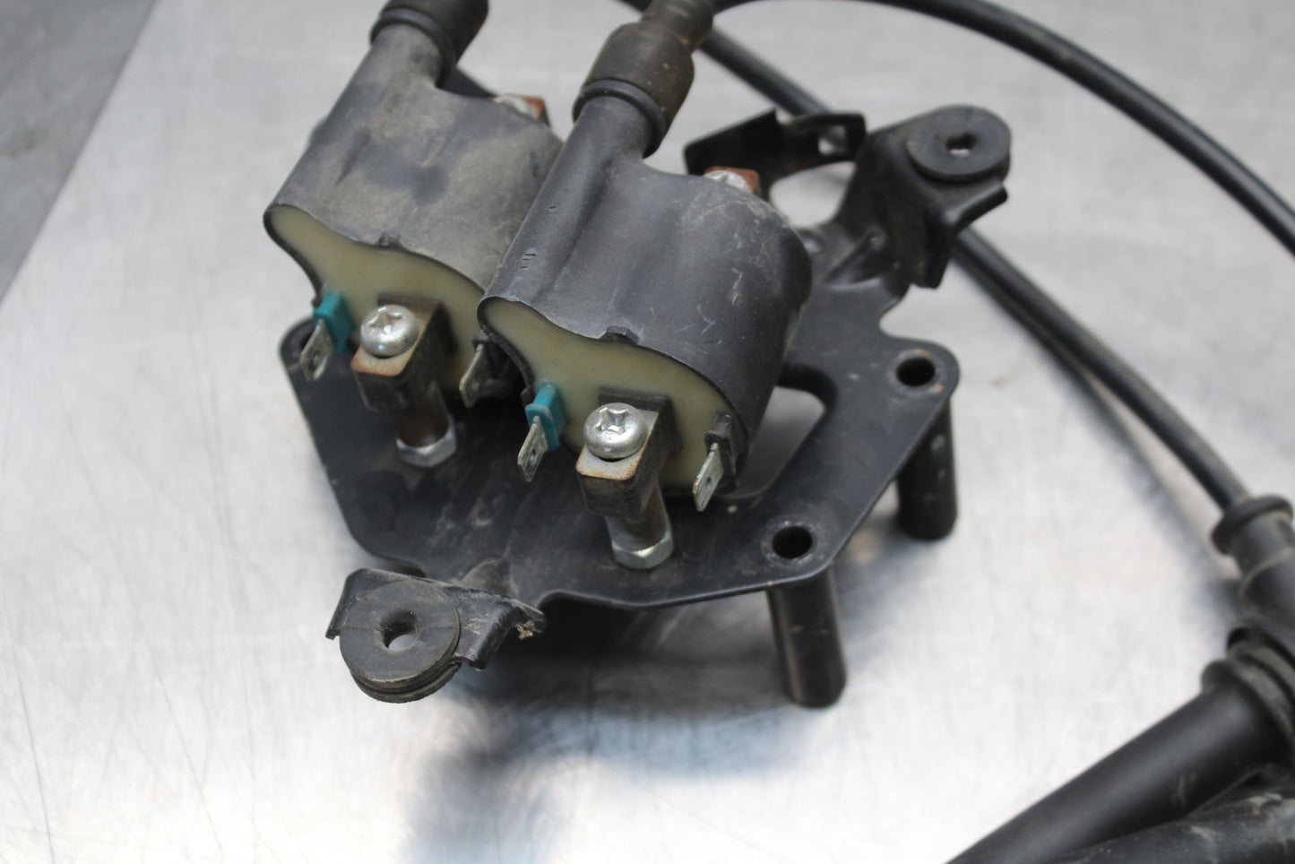 08 KAWASAKI VULCAN 900 IGNITION COILS & COVER BB184