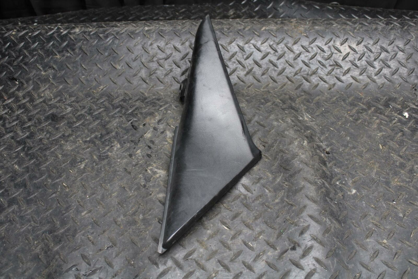03-04 HONDA CBR600RR LEFT FRONT SIDE SEAT SADDLE PANEL TRIM COWL FAIRING BB218