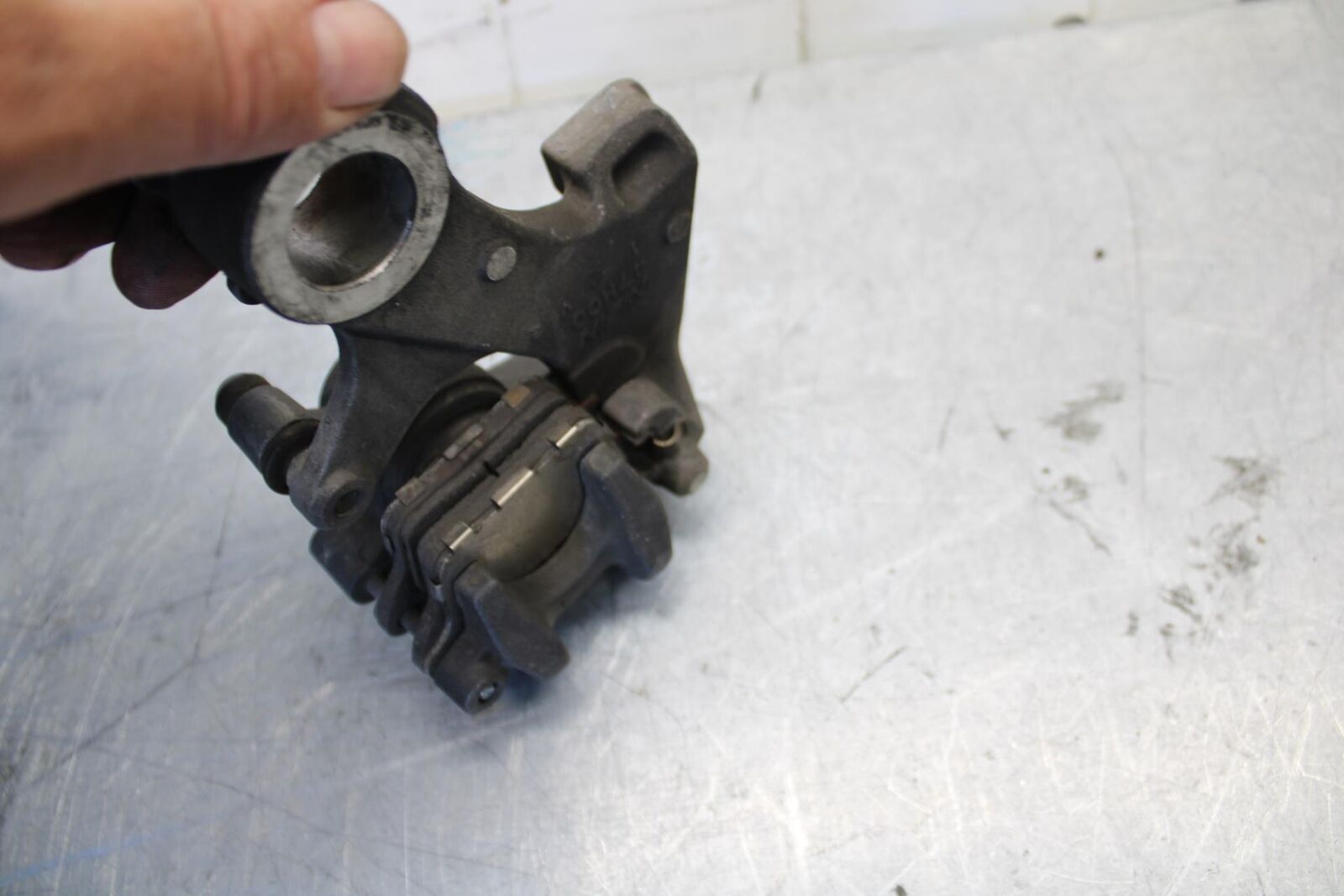 11-17 SUZUKI GSXR750 REAR BACK BRAKE CALIPER BB417