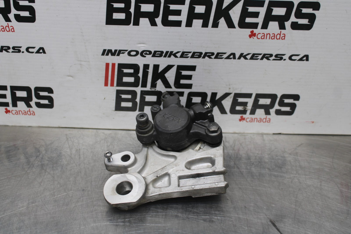 16 YAMAHA XSR900 REAR BACK BRAKE CALIPER W MOUNT BRACKET BB786
