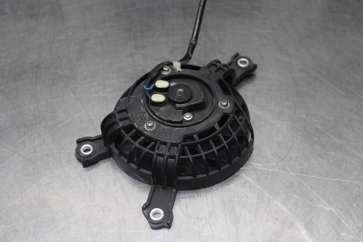 15 SUZUKI GW250F ENGINE RADIATOR COOLING FAN BB789