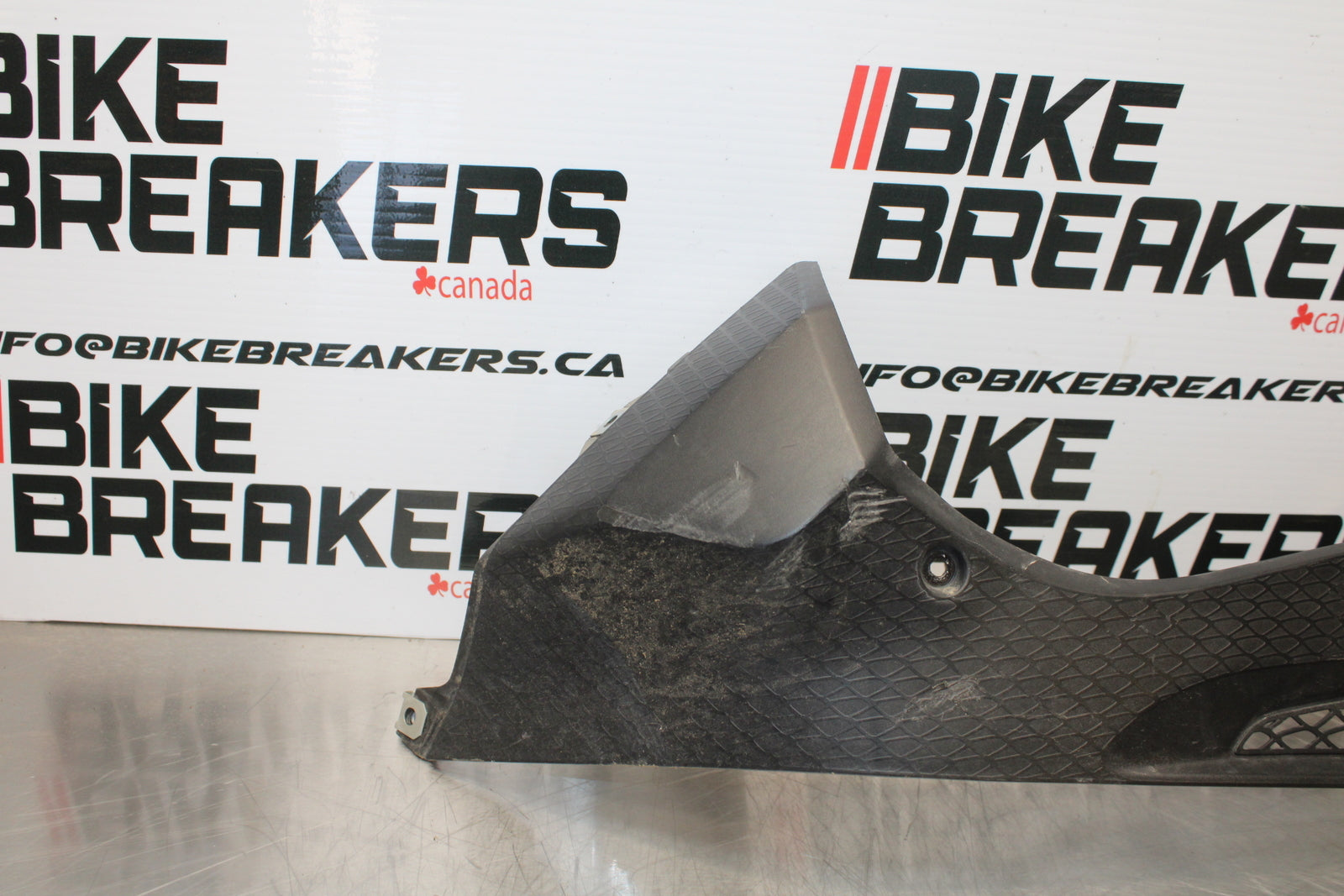 10-11 BMW S1000RR LEFT GAS TANK FUEL CELL PANEL COVER TRIM COWL  BB168