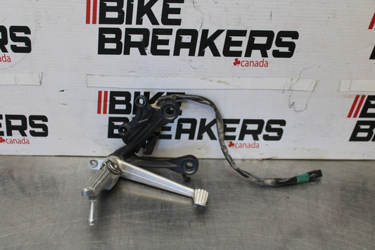 24 KAWASAKI NINJA ZX6R ZX636 ABS 40TH ANNIVERSARY RIGHT REARSET REAR SET BB911