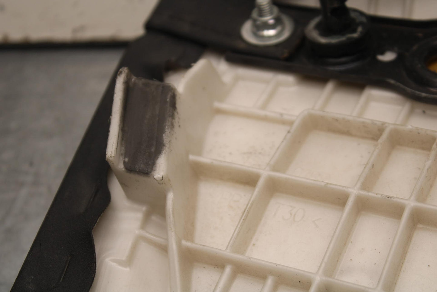 09-12 KAWASAKI NINJA ZX6R REAR BACK PASSENGER TANDEM SEAT SADDLE PILLION BB617