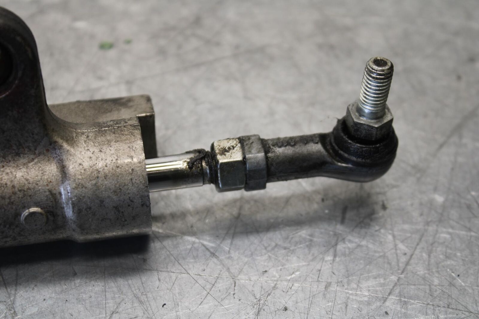 06-07 SUZUKI GSXR750 STEERING DAMPER STABILIZER 51750-01H10 BB613